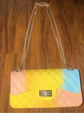 Multi-Color Gradient Quilted Shoulder Bag with Chain Strap